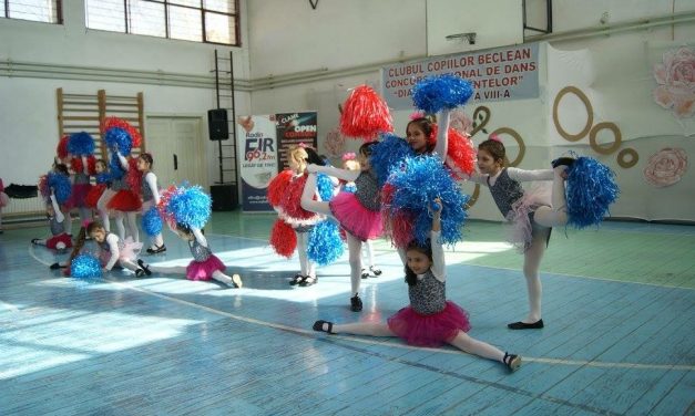 Concurs național de dans la Beclean. Participă elevi înscriși la Cluburile și Palatele Copiilor din aproape toată țara