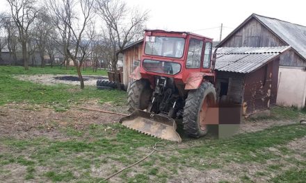 Accident tragic la Hășmașu Ciceului! Un pensionar de 80 de ani și-a  pierdut viața, strivit de un tractor – FOTO